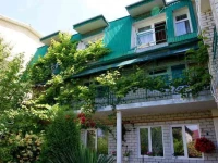 Anapalis guest house