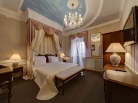 Grin hotel Petergof 3*