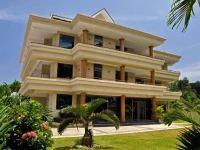 Crown Beach Hotel 4*