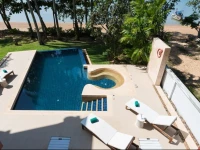 Amatapura Beachfront Villa 15