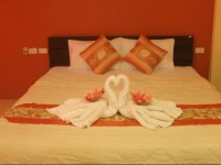 Nichakarn Massage & House