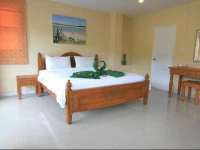 Naithon Apartment by BYG