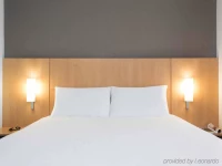 Ibis Geneve Centre Gare 2*