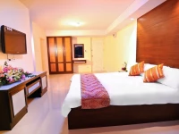 Grand Living View Hotel 2*