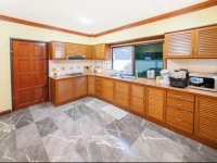 Yellow Villa with Pool in Rawai 3*