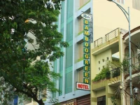 Bamboo Green Central 3*