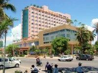 Yasaka Saigon Nha Trang Hotel & Spa 4*