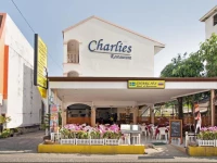 Charlies Hotel & Restaurant
