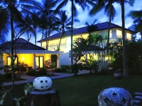 Legong Keraton Beach Hotel 3*