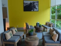 Bann Teaw Lom Cha Am