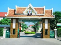 Imperial Garden Villa & Hotel 4*