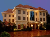 Royal Crown Hotel 3*