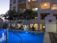 Cairns City Apartments 4*