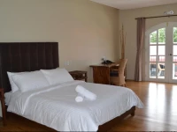 Kingsleys Hotel and Gastro Pub