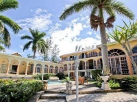 Paradise Indulgence Villa 4*