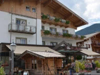 Active Apartments 3*