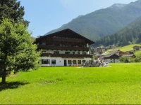Hotel Steuxner 3*