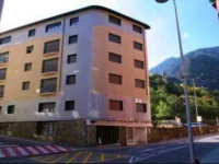 Iceberg Aparthotel Les Escaldes 3*