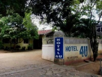 4 U Hotel Tissamaharama 2*