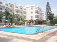 Debbie Xenia Hotel Apts 3*