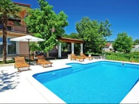 Cozy Comfortable House For Holiday