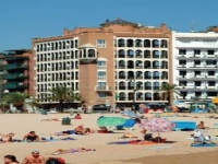 Rosanna Aparthotel 2*