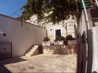 A Little House In The Bay 3*