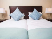 Seasonsfind - The Bay