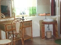 Laventure Guesthouse