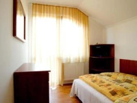 Julia Double Comfort