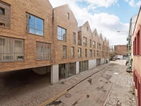 Riverside Apartments-Apartinfo