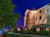 TownePlace Suites Knoxville Cedar Bluff 2*