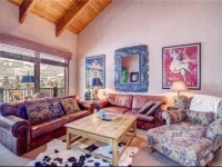 Pinnacle Condos By Alpine Ski Properties