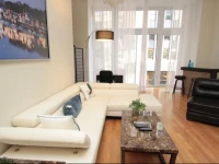 Walnut Street Stunning 3 Bedroom