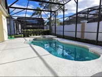 Golden Treasure at Calabay Parc