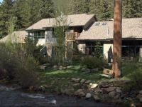 Bear Paw Suites