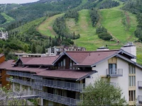 Ski Time Square Condominiums 3*