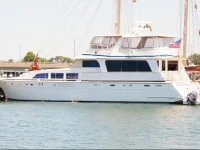 Ocean Romance Dockside Bed & Breakfast Yacht 5*