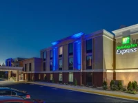 Holiday Inn Express Hotel & Suites Midlothian Turnpike