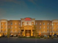 Hampton Inn & Suites Reno 3*