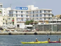 Del Mar Apartments 2*