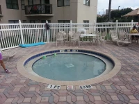 Kitchenette Condos Universal by Amerom