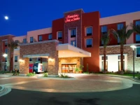 Hampton Inn & Suites Phoenix Chandler Fashion Center 3*