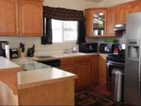 RedAwning Chateau Penguin