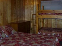 RedAwning A Beary Nice Lakefront