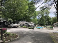 Lake George Bears Den 2*