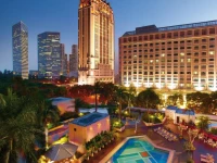 Village Bugis Hotel 3*