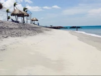 Comfortable Beach Condo Apartment