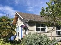 Belle Maison Aupres De La Mer