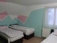 Jon Joli Guest House